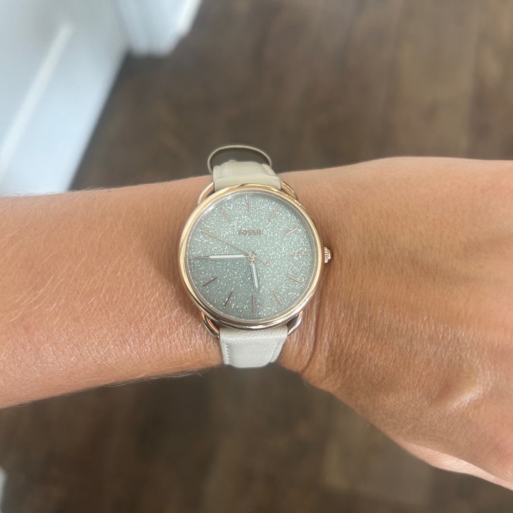 Fossil watch